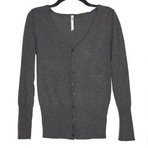 Lightweight V-neck cardigan